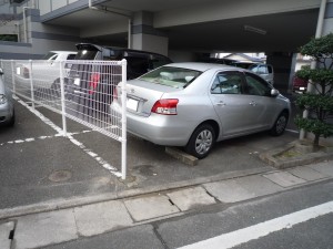 駐車場フェンスの延長
