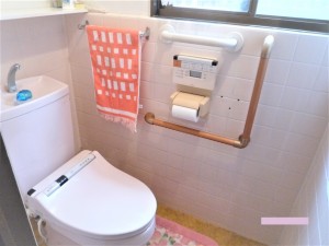 玄関・トイレ手すり取付