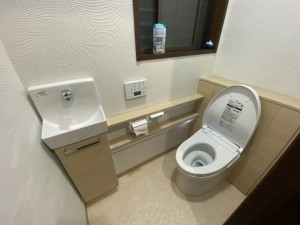 1、2階トイレリフォーム工事